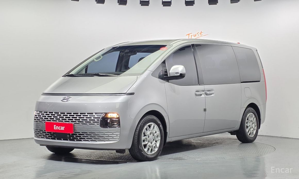 Hyundai Staria 2023
