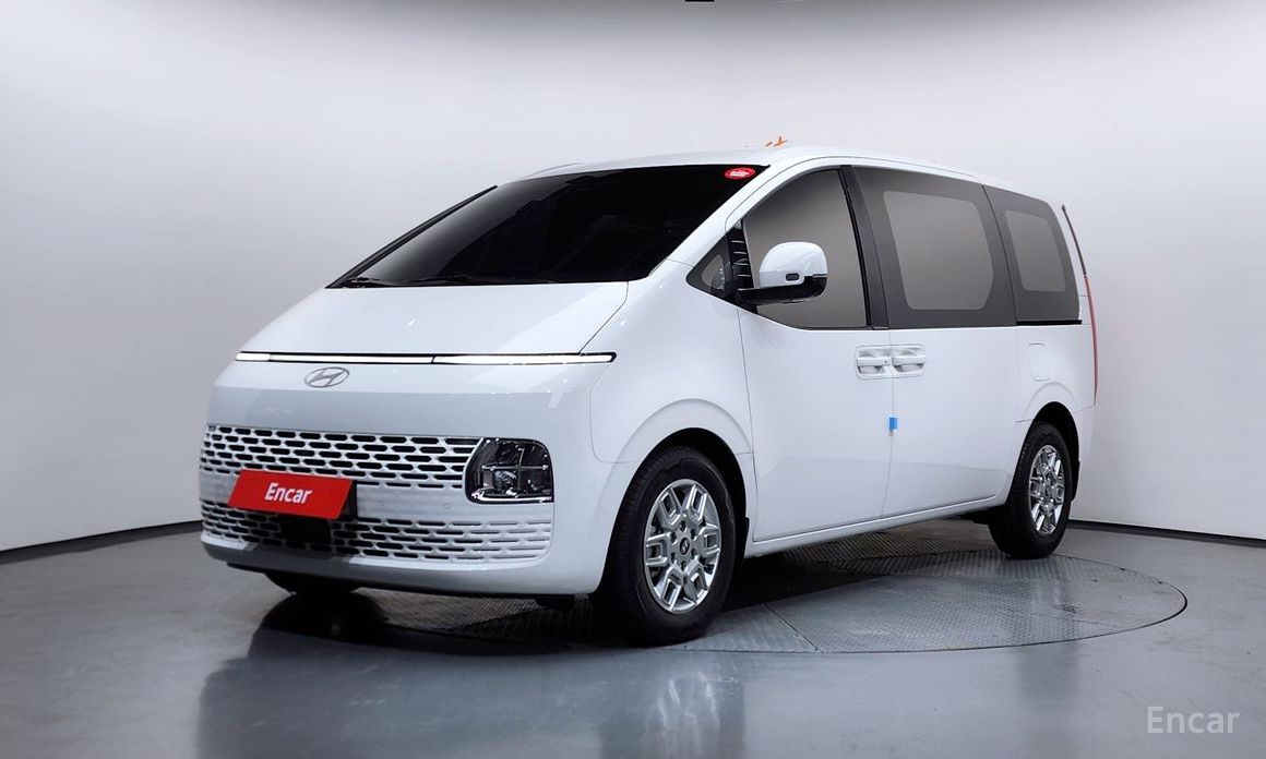 Hyundai Staria 2025