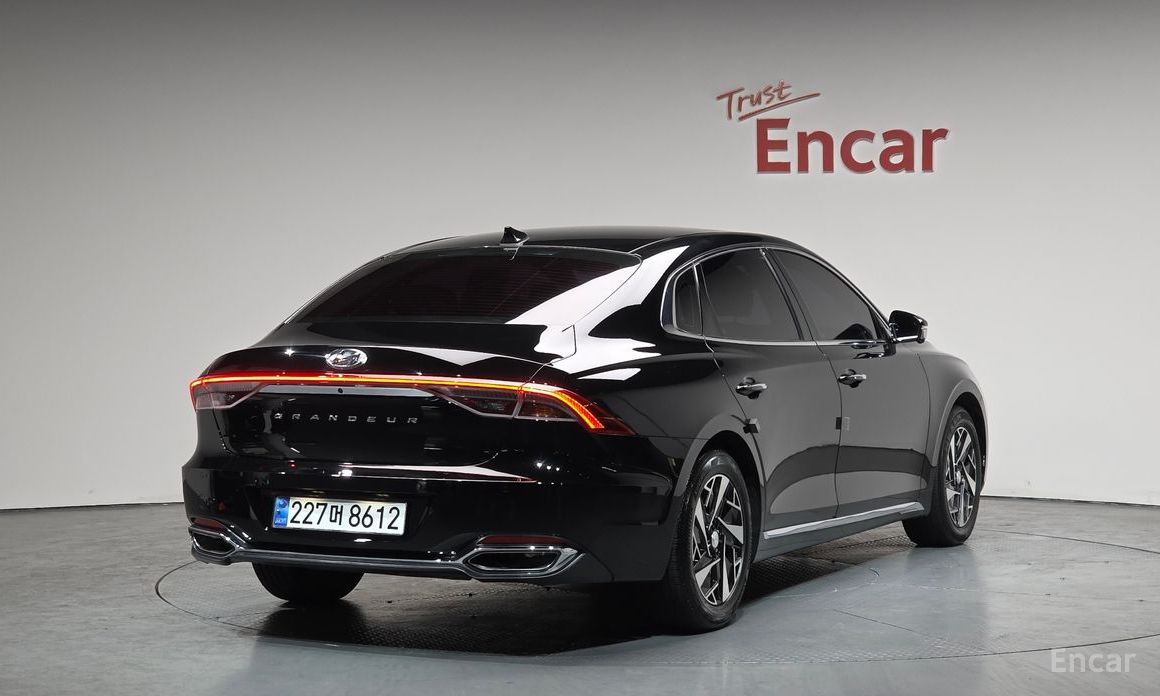 Hyundai Grandeur 2021