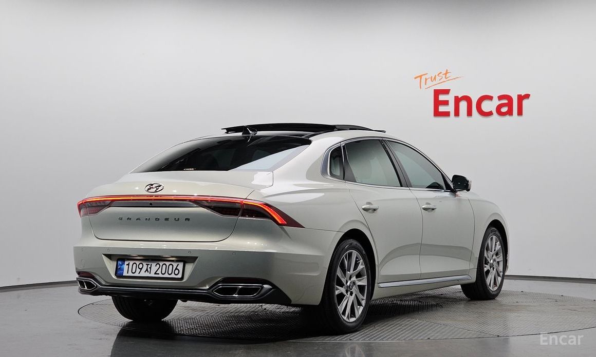 Hyundai Grandeur 2020