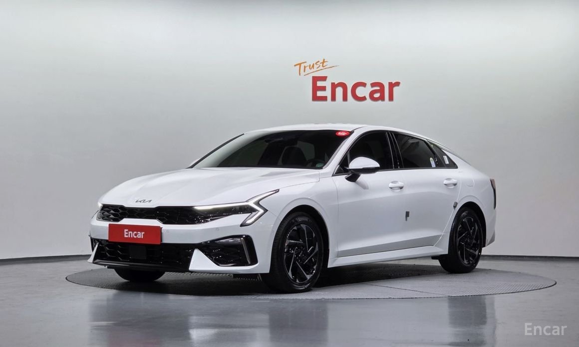 Kia K5 2025