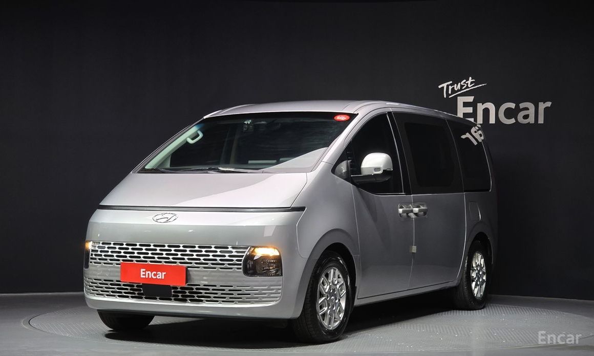 Hyundai Staria 2023