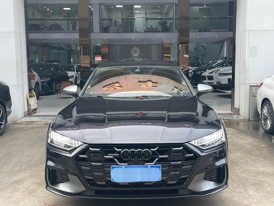 Audi A7L 45 TFSI quattro Black Warrior Edition