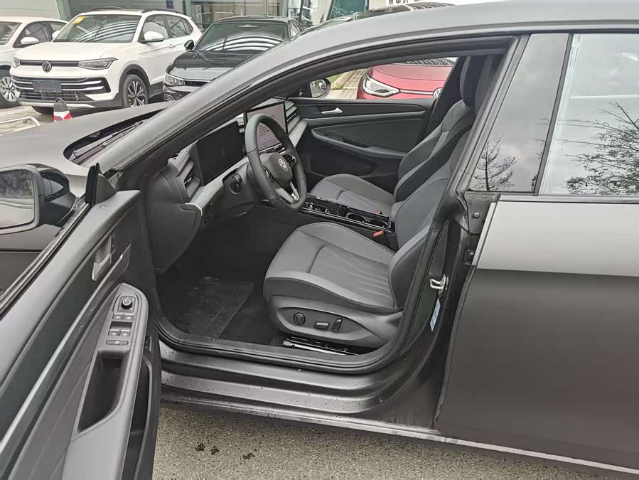 Volkswagen Lamando L GTS