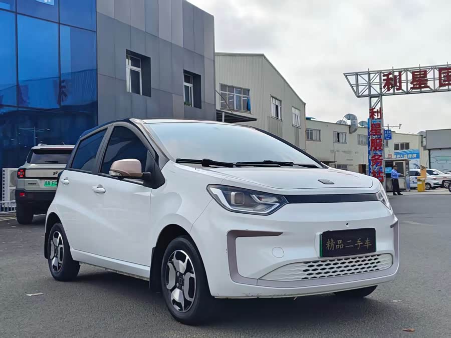 JAC Huaxianzi Sunflower Edition