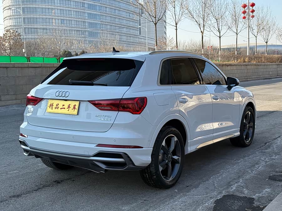 Audi Q3 35 TFSI Fashion Sport
