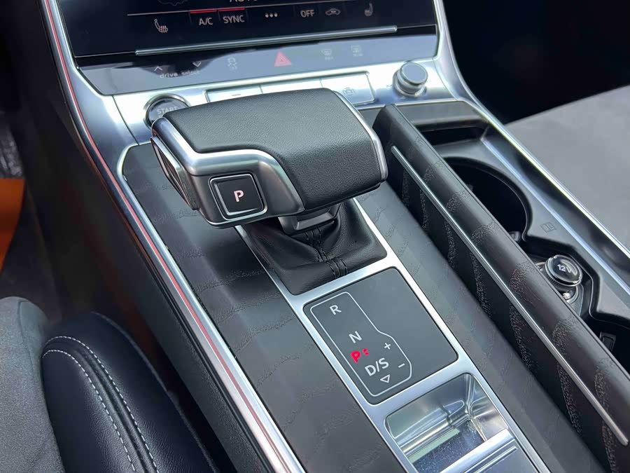 Audi A6L 45 TFSI quattro Selected Sport