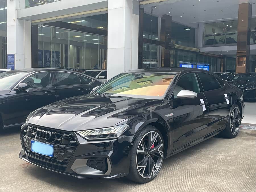 Audi A7L 45 TFSI quattro Black Warrior Edition