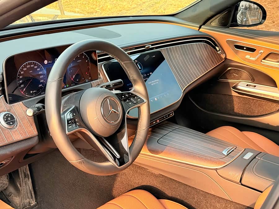 Mercedes-Benz E-Class E 300 L Style