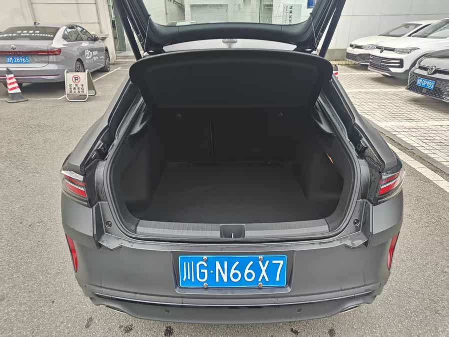 Volkswagen Lamando L GTS