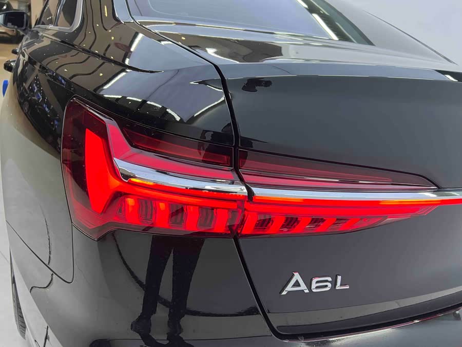 Audi A6L 45 TFSI quattro Selected Sport