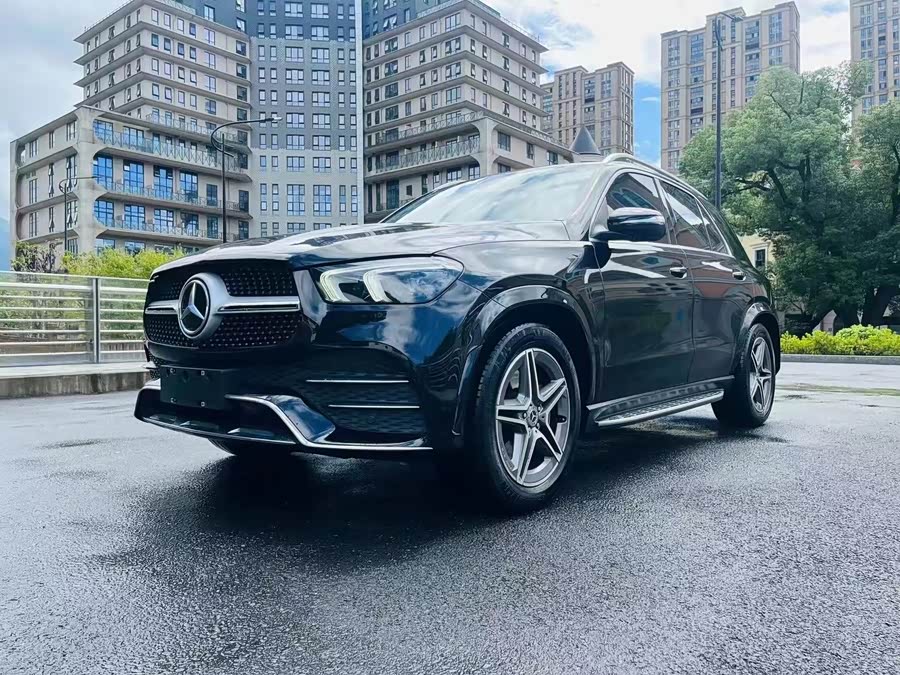 Mercedes-Benz GLE 450 4MATIC Luxury