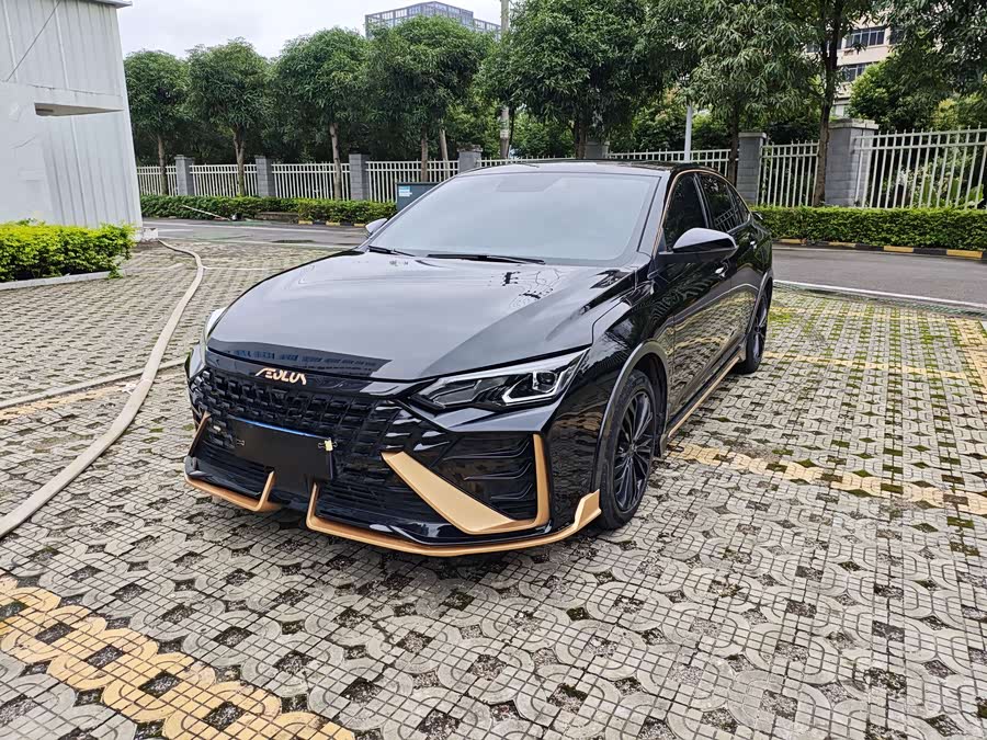 Dongfeng Aeolus Yixuan MAX