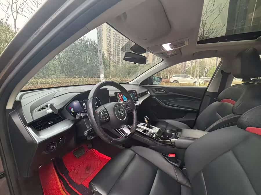 Motor MG 5 300 TGI DCT Qing Luxury Trend