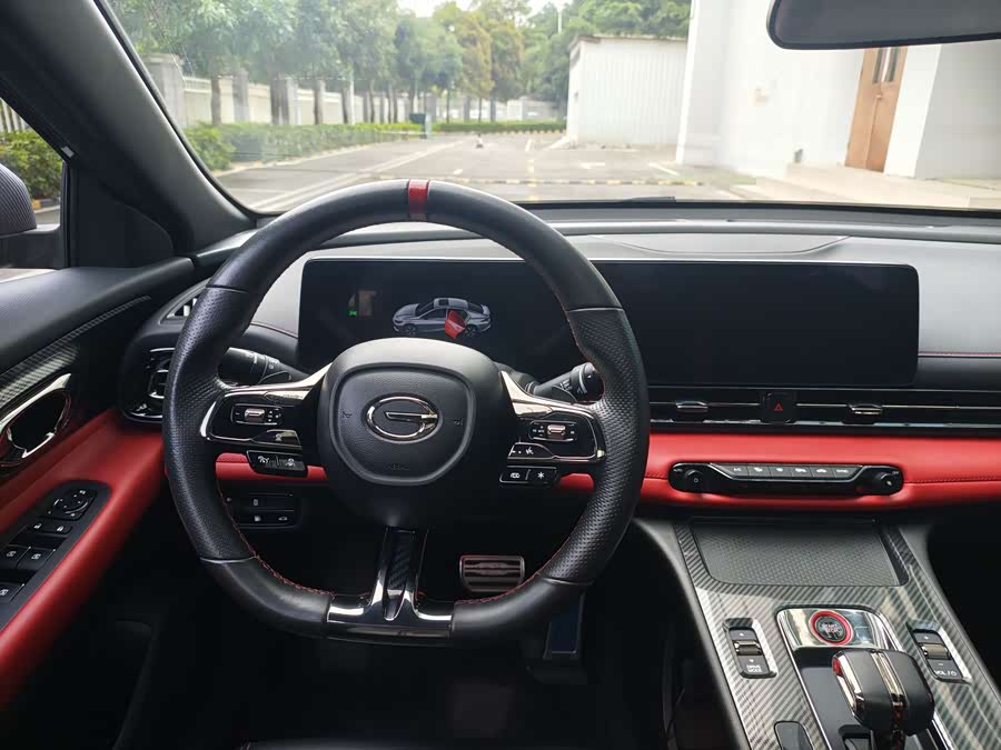 Trumpchi Emkoo(?) Yingbao