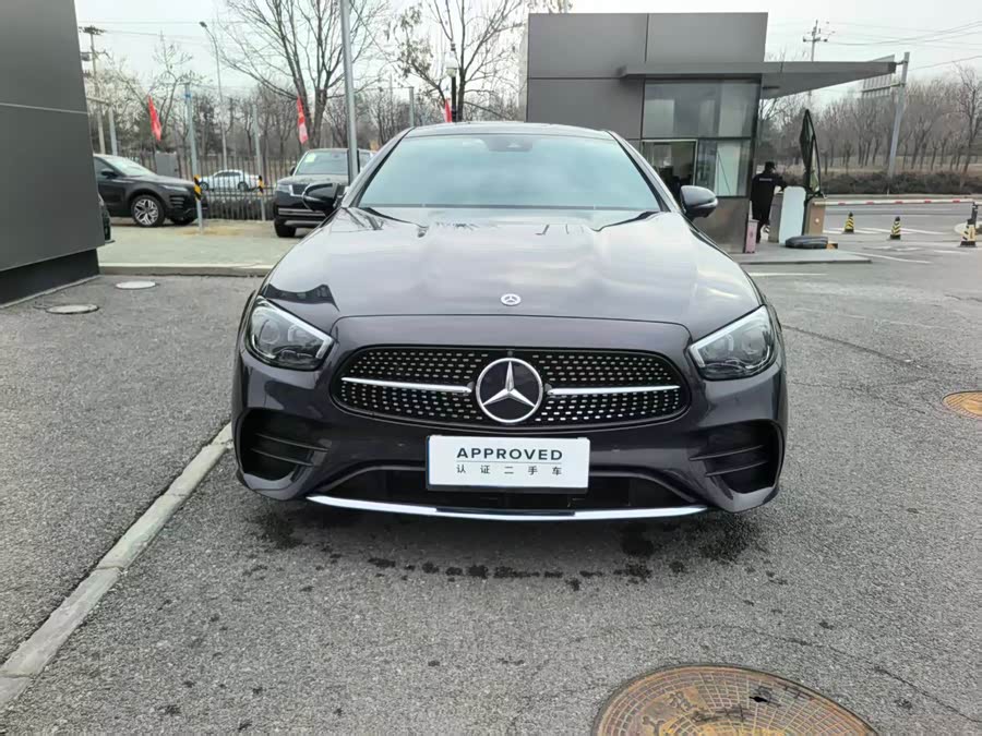 Mercedes-Benz E260 Coupe (Import)