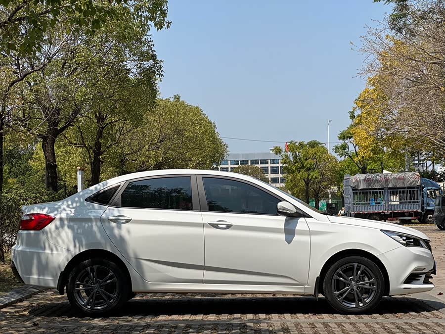 Changan Eado DT