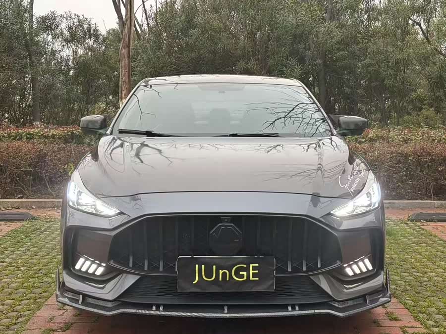 Motor MG 5 300 TGI DCT Qing Luxury Trend