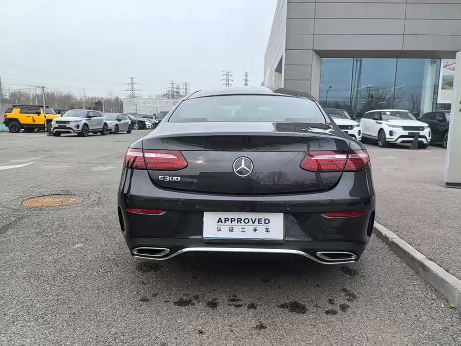 Mercedes-Benz E260 Coupe (Import)