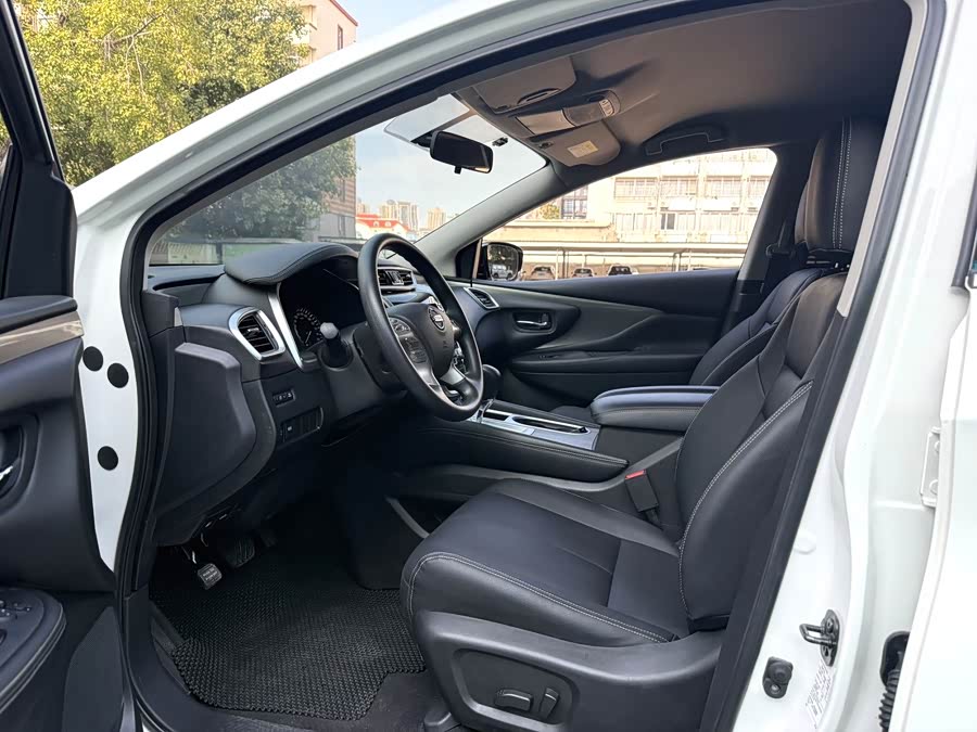 Nissan Murano 2.5 XE