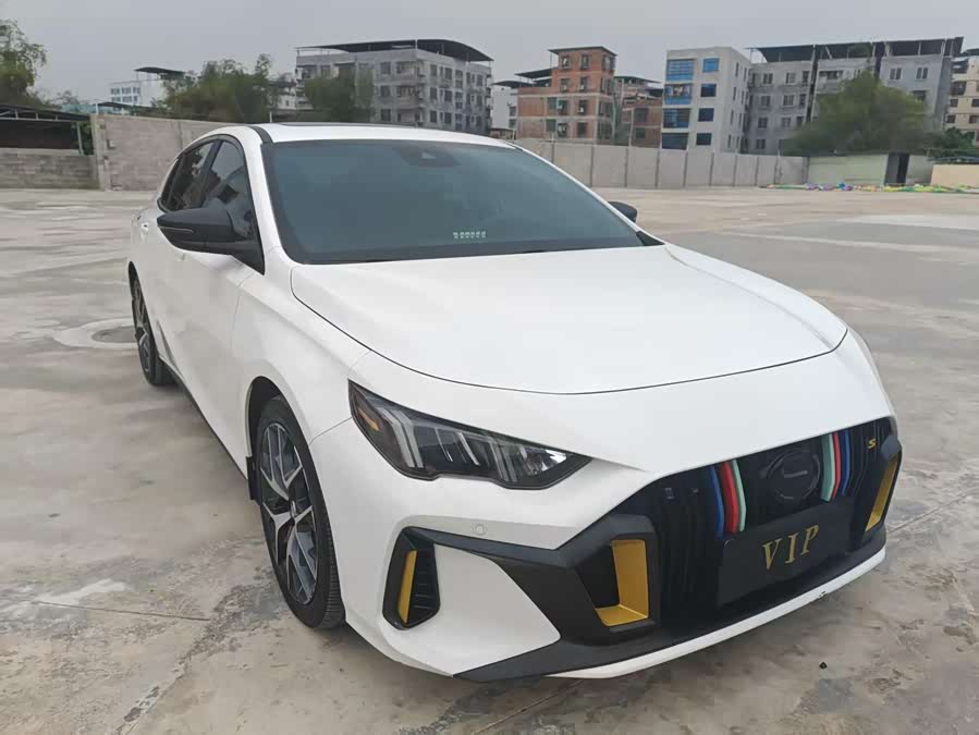 Trumpchi Emkoo(?) Yingbao