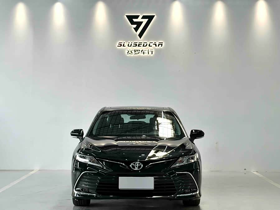 Toyota Camry 2.0GVP Leading Edition