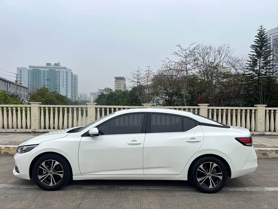 Nissan Sylphy 1.6 XE