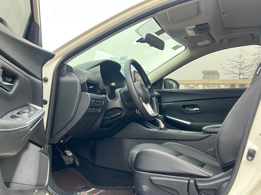 Nissan Sylphy 1.6 XE