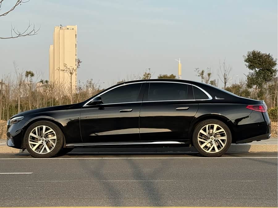 Mercedes-Benz E-Class E 300 L Style