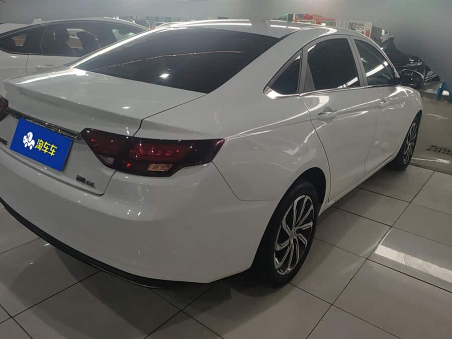 Geely Emgrand GL