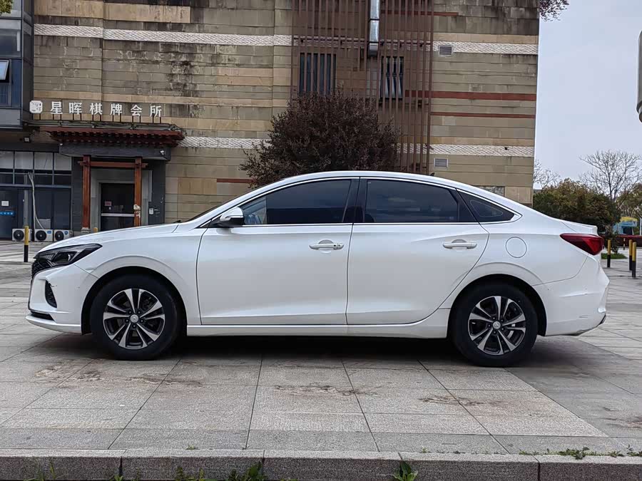 Changan Eado PLUS Blue Whale NE