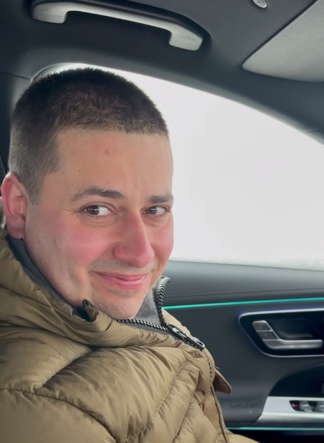 Мария и Артем: Добрый день. Привезли Mercedes E класса из Кореи. В объявленные сроки, за объявленную стоимость. Все устроило, спасибо большое. Советую!