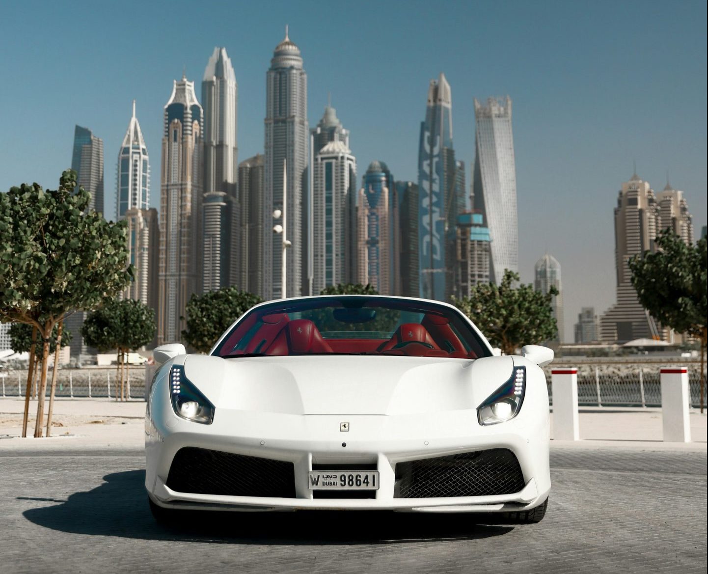 Доставка автомобилей из ОАЭ под ключ — выгодно, безопасно и с гарантией качества