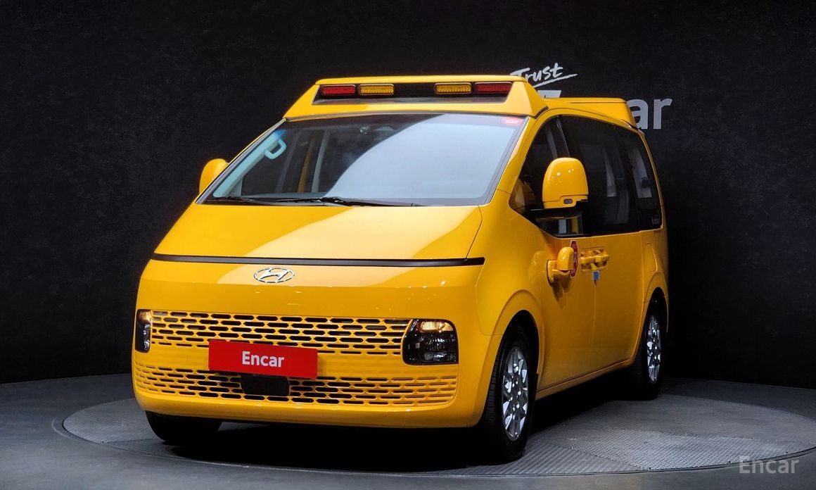Hyundai Staria 2022