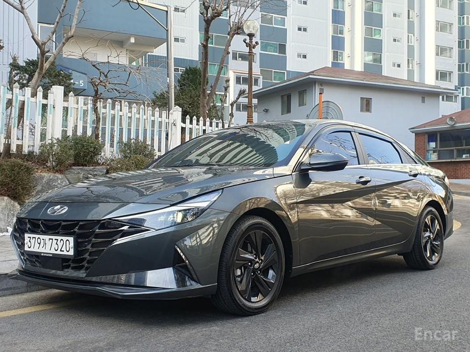 Hyundai AVANTE 2021