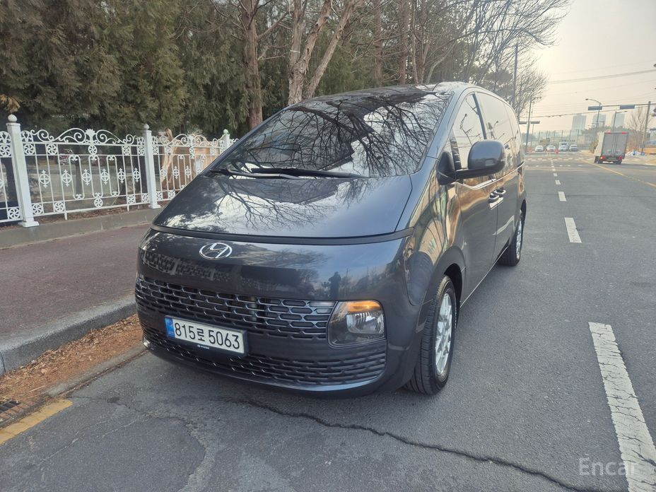 Hyundai Staria 2023
