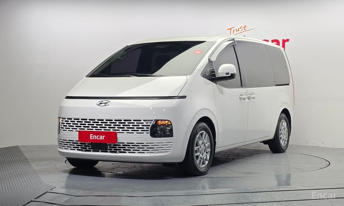 Hyundai Staria 2022