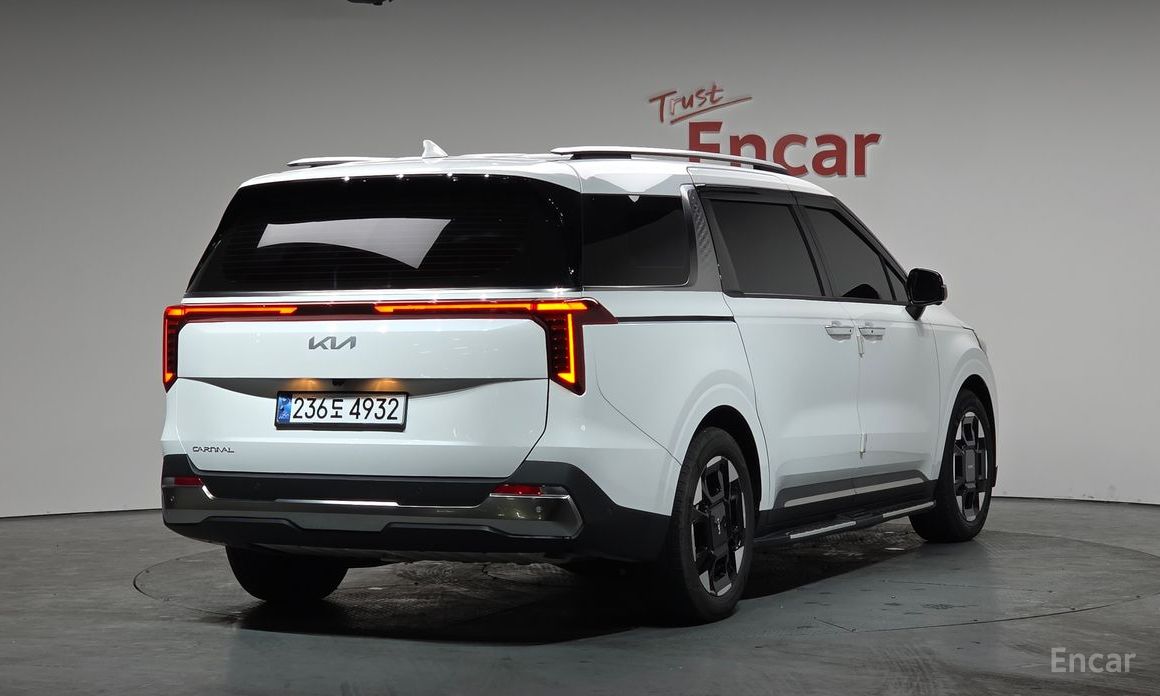 Kia Canival 2025