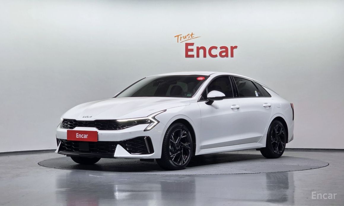 Kia K5 2025