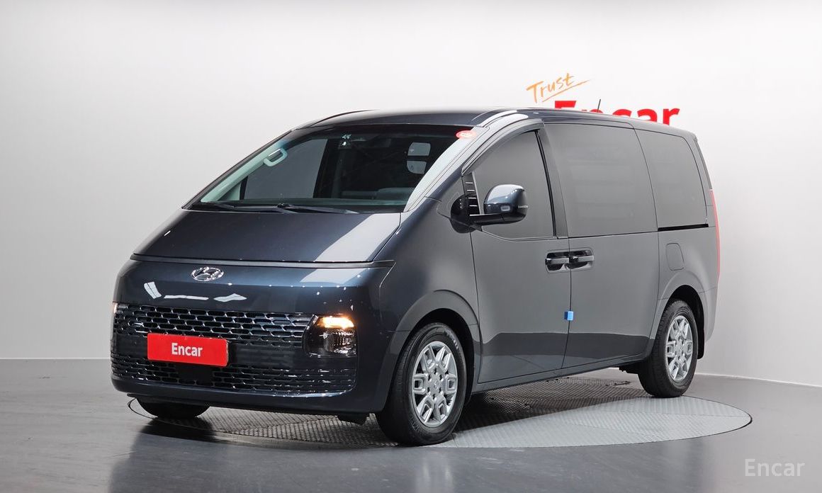 Hyundai Staria 2022