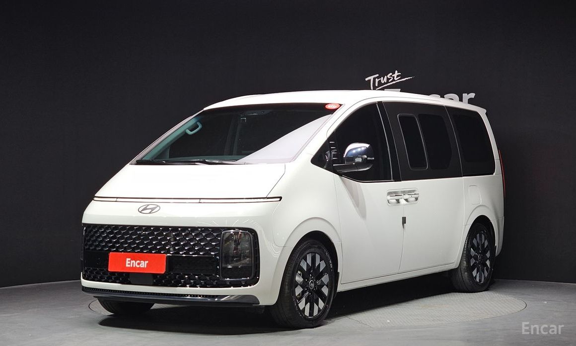 Hyundai Staria 2025