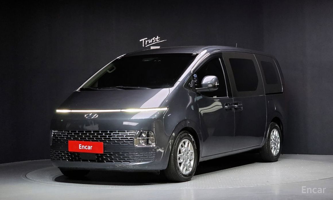 Hyundai Staria 2022