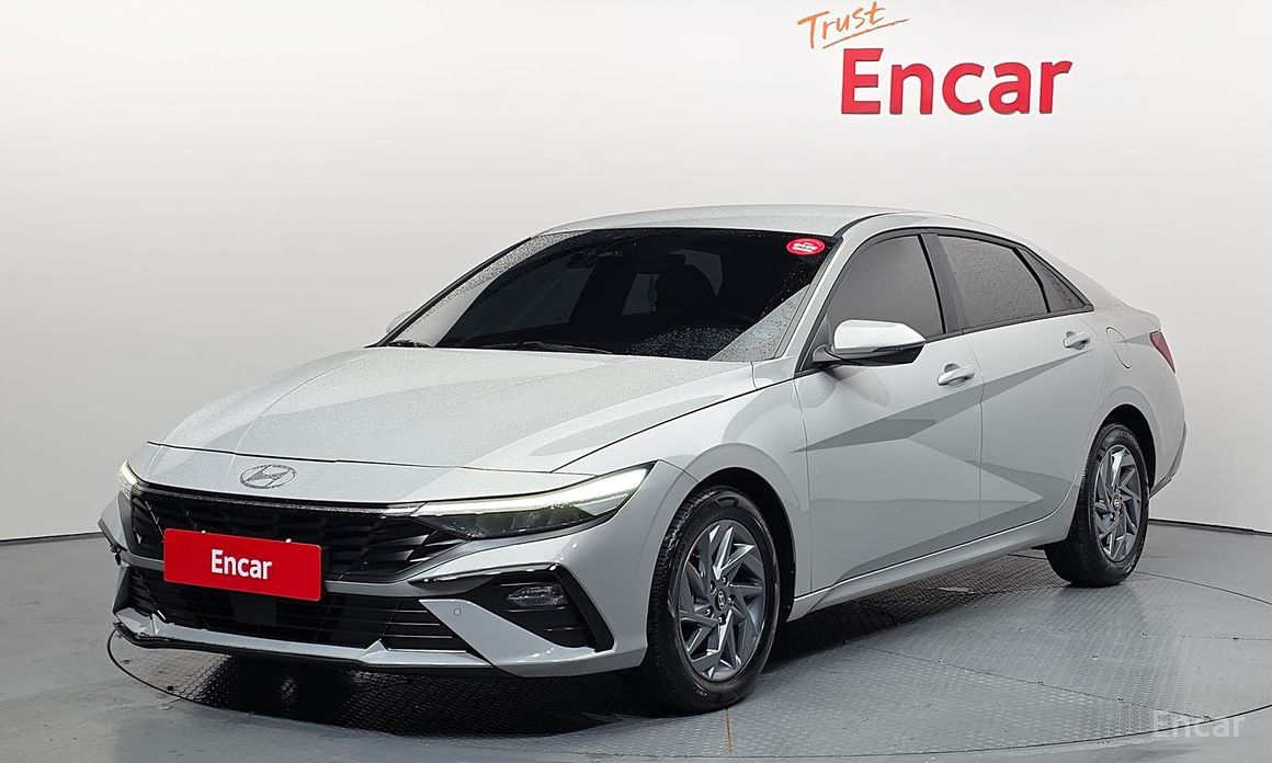 Hyundai AVANTE 2024