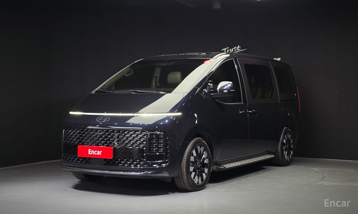 Hyundai Staria 2025