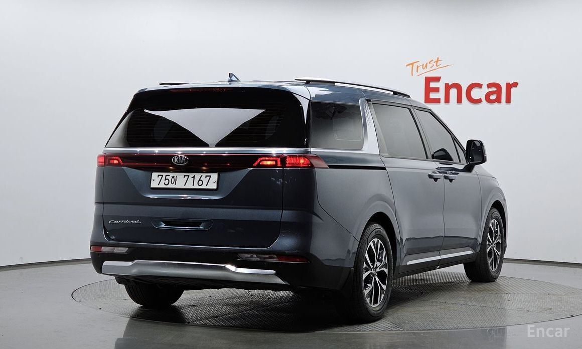 Kia Canival 2021