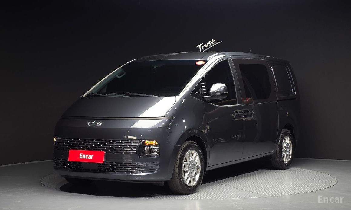 Hyundai Staria 2023