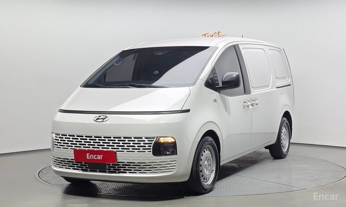 Hyundai Staria 2022