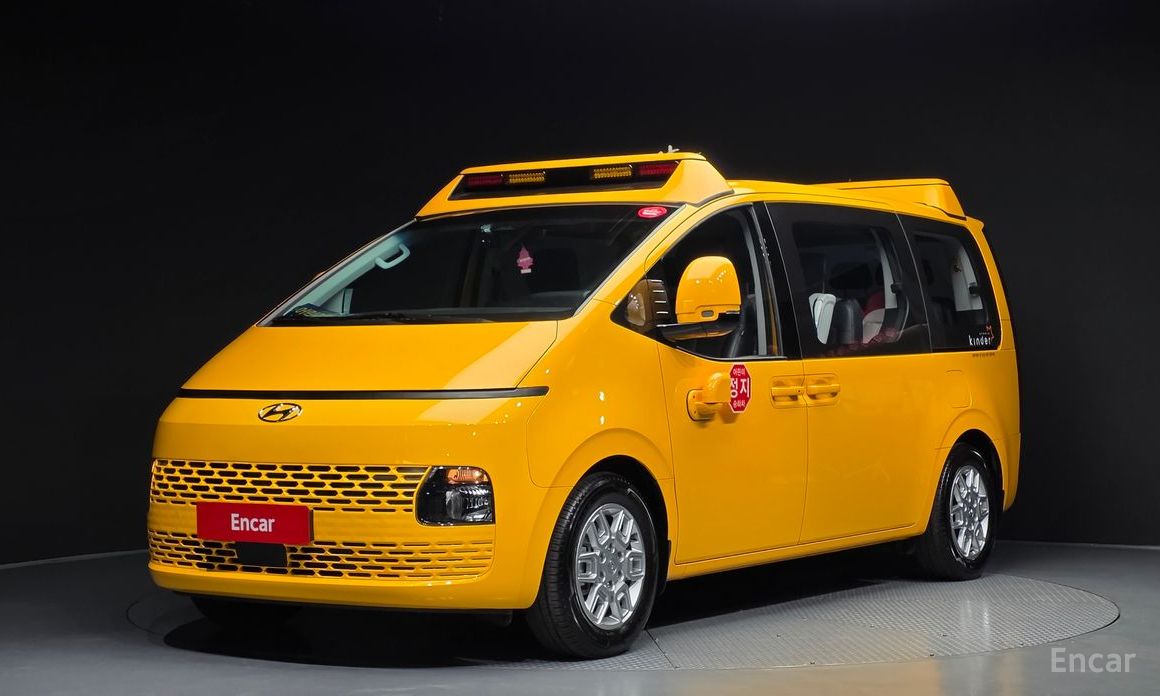 Hyundai Staria 2023