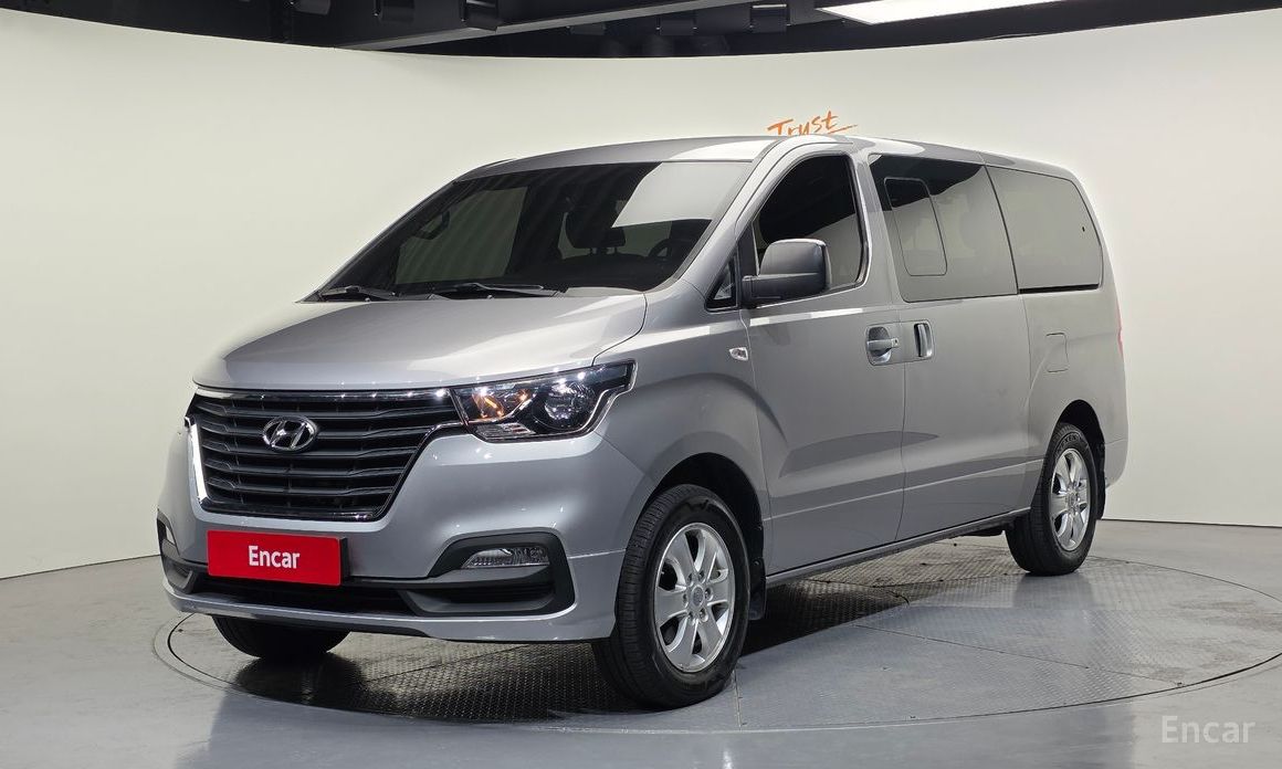 Hyundai Starex 2021