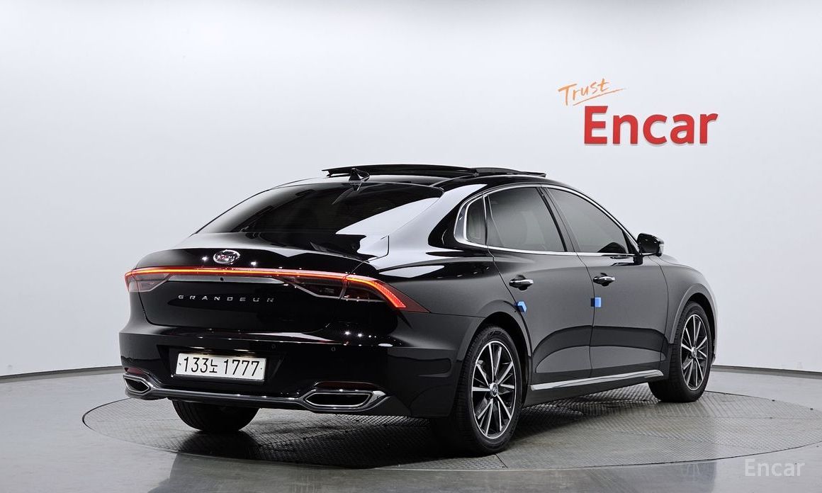 Hyundai Grandeur 2022